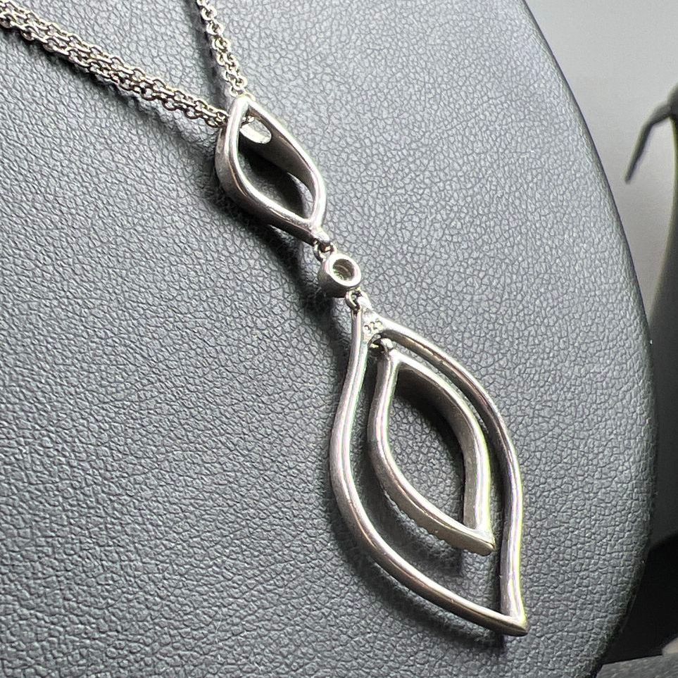 M 925 Sterling Silver Leaf Gemstone Pendant Necklace 6.06g