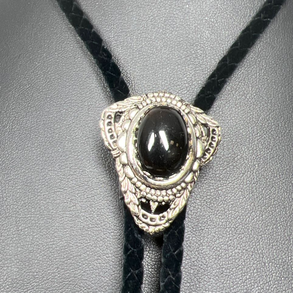 Rocky Mountain Western Black Stone Bolo Tie