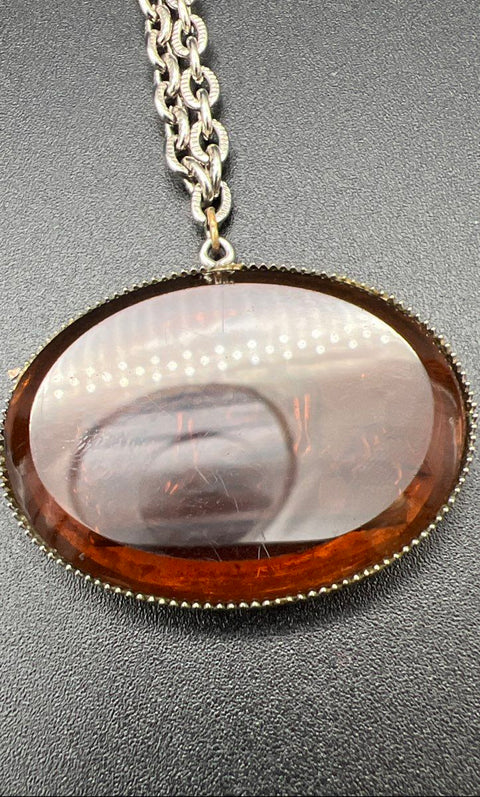 Vintage Silver Tone Amber Glass Venus & Cupid Intaglio Pendant Necklace 26"