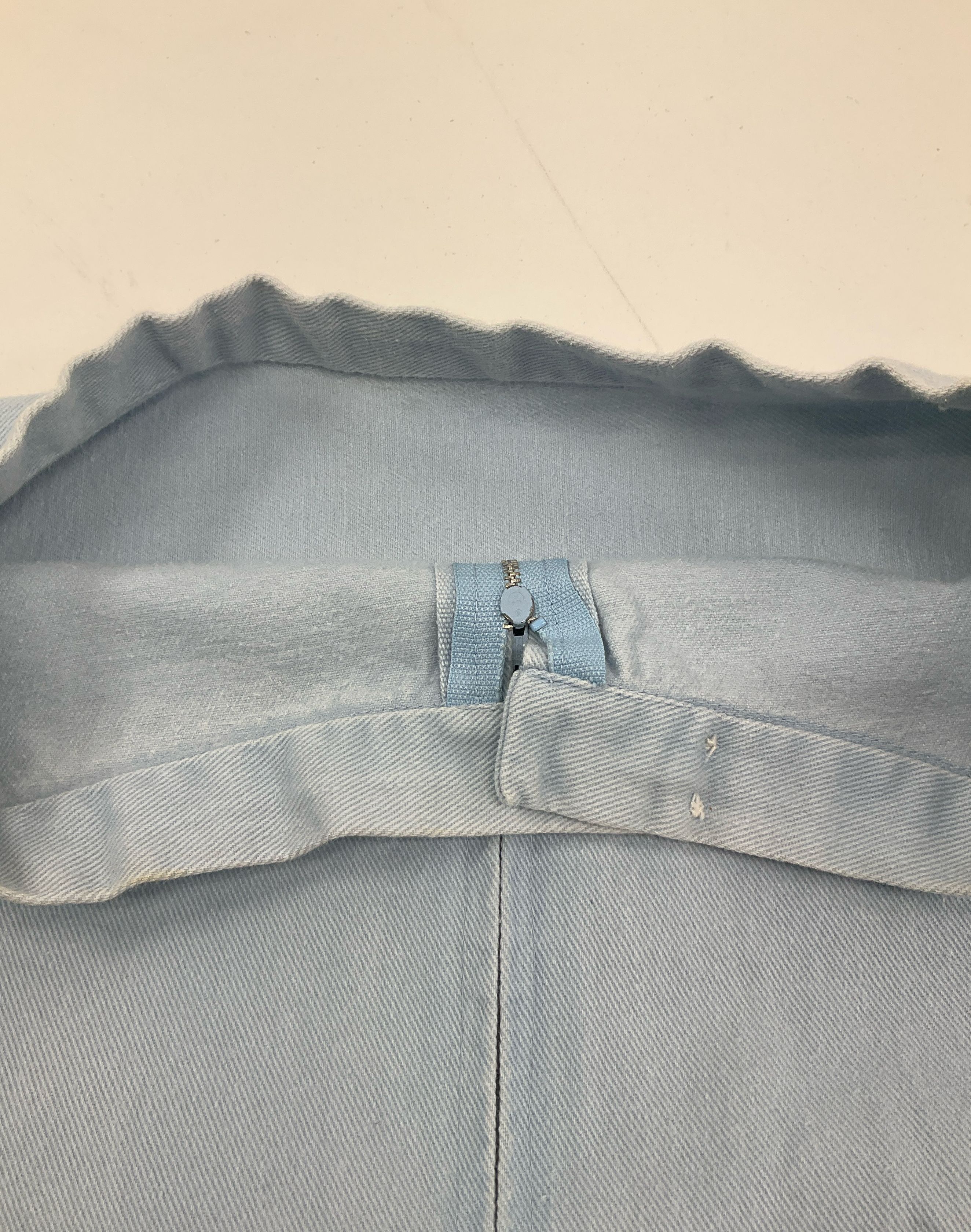 Vintage Handmade Light Blue Denim Twill Circle Full Skirt Women's Size 27" Waist