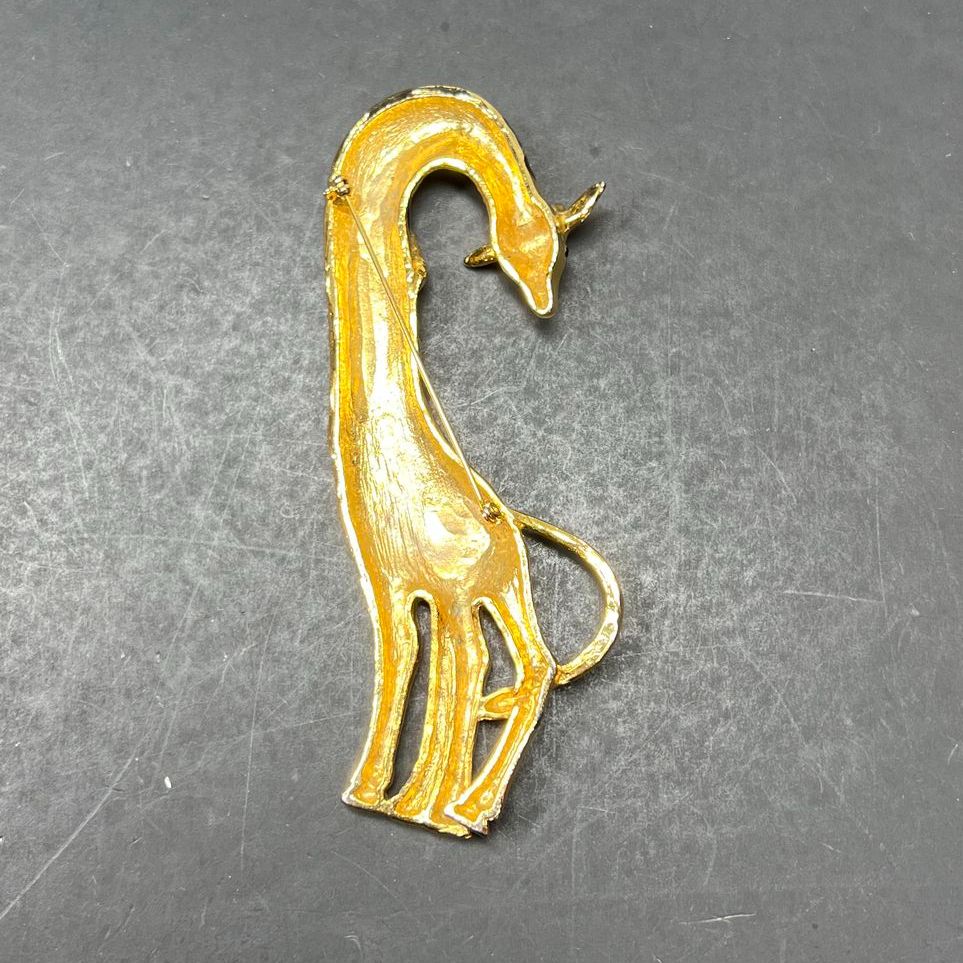 Large Giraffe Gold tone Brooch