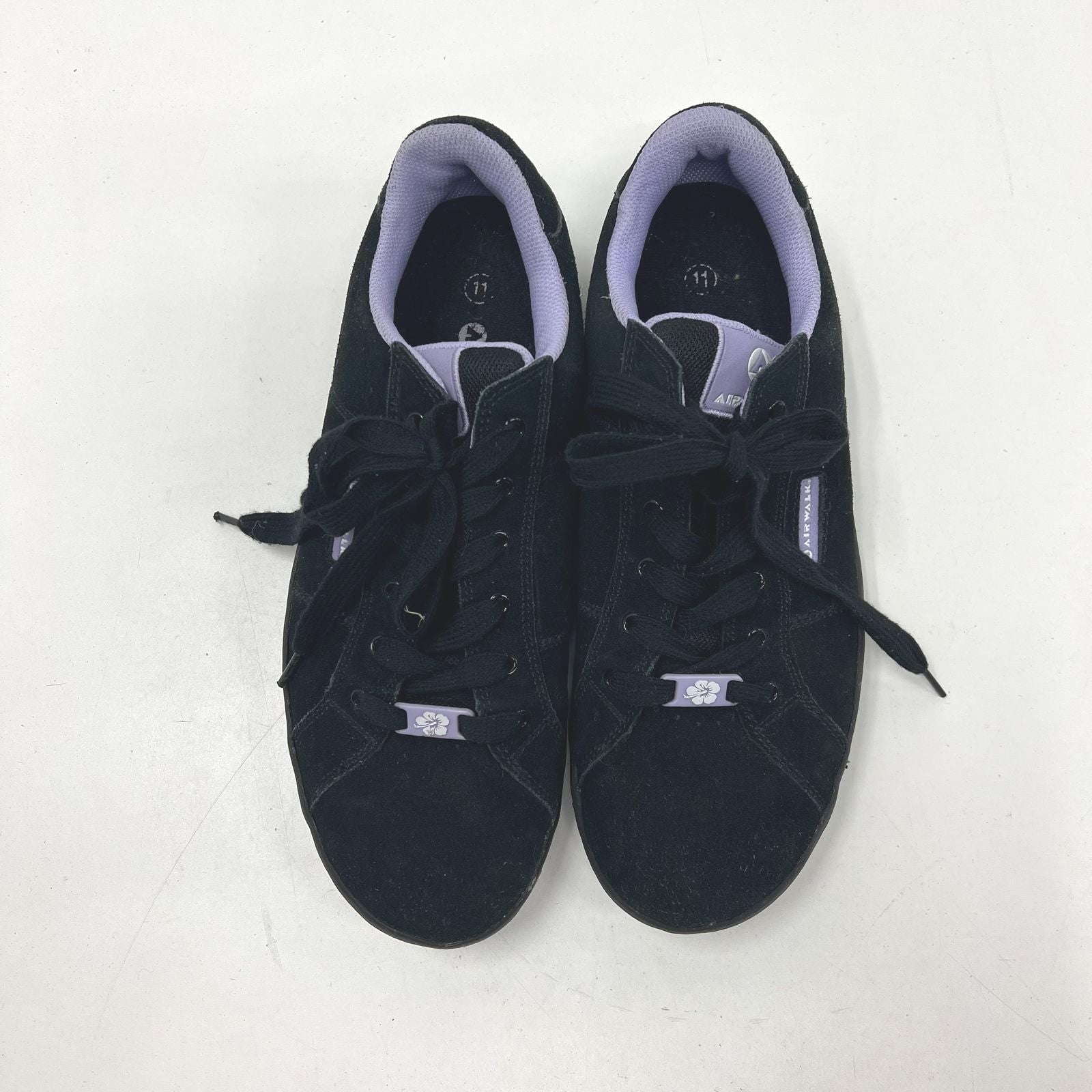 Y2K Vintage Airwalk Black Suede Skater Shoes Lavender Accents Mens Size 11