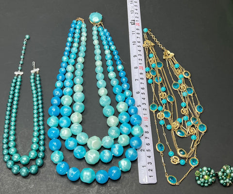 Vintage Lot 4pc Mid-Century Teal Blue Costume Jewelry Necklaces Clip On Earrings