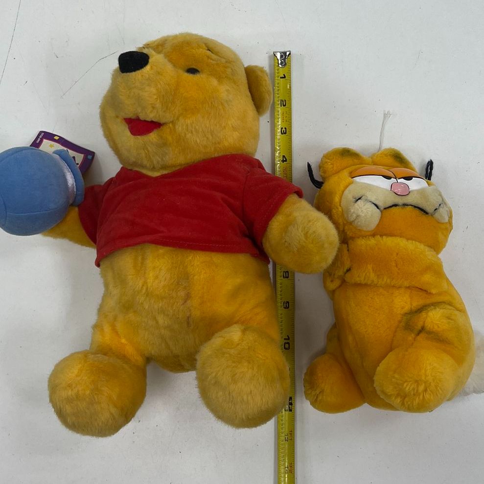 Vintage Plush Lot 4pc Winnie the Pooh Garfield Minnie Mouse Sears Dakin