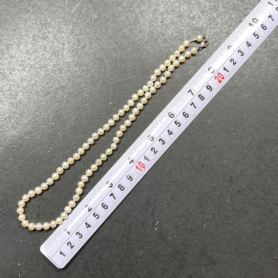 Off White Pearl Single Knot Necklace