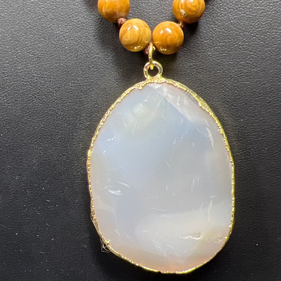 Brown Stone Bead Quartz Crystal Pendant Necklace