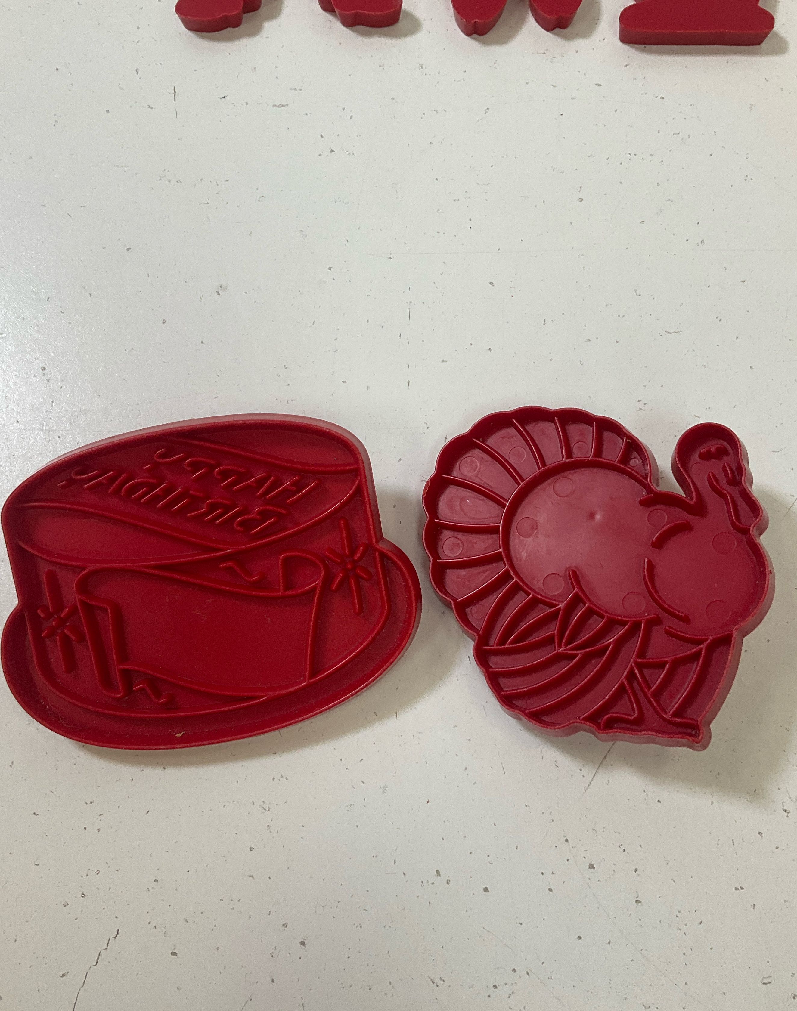 8 Vintage Red Tupperware Cookie Cutters Holiday Birthday Porky Pig Dutch Boy