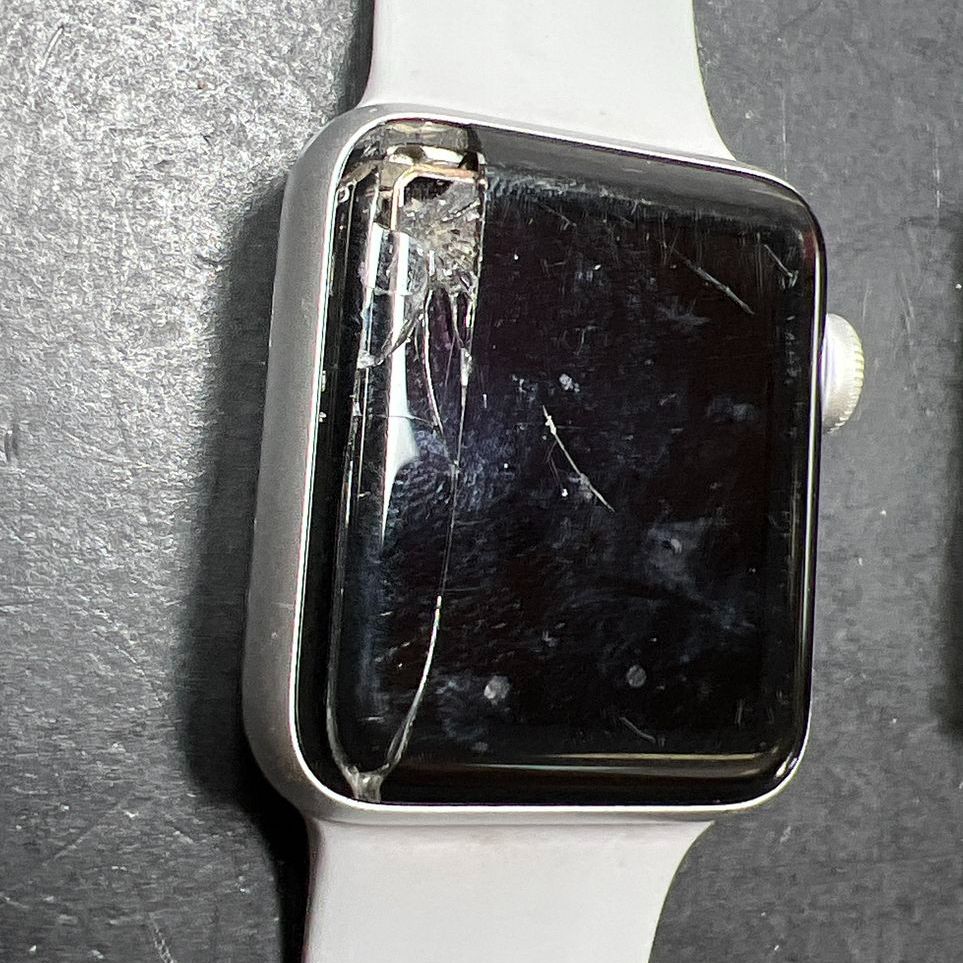 2 Apple Series 3 Smart Watches For Parts or Repair