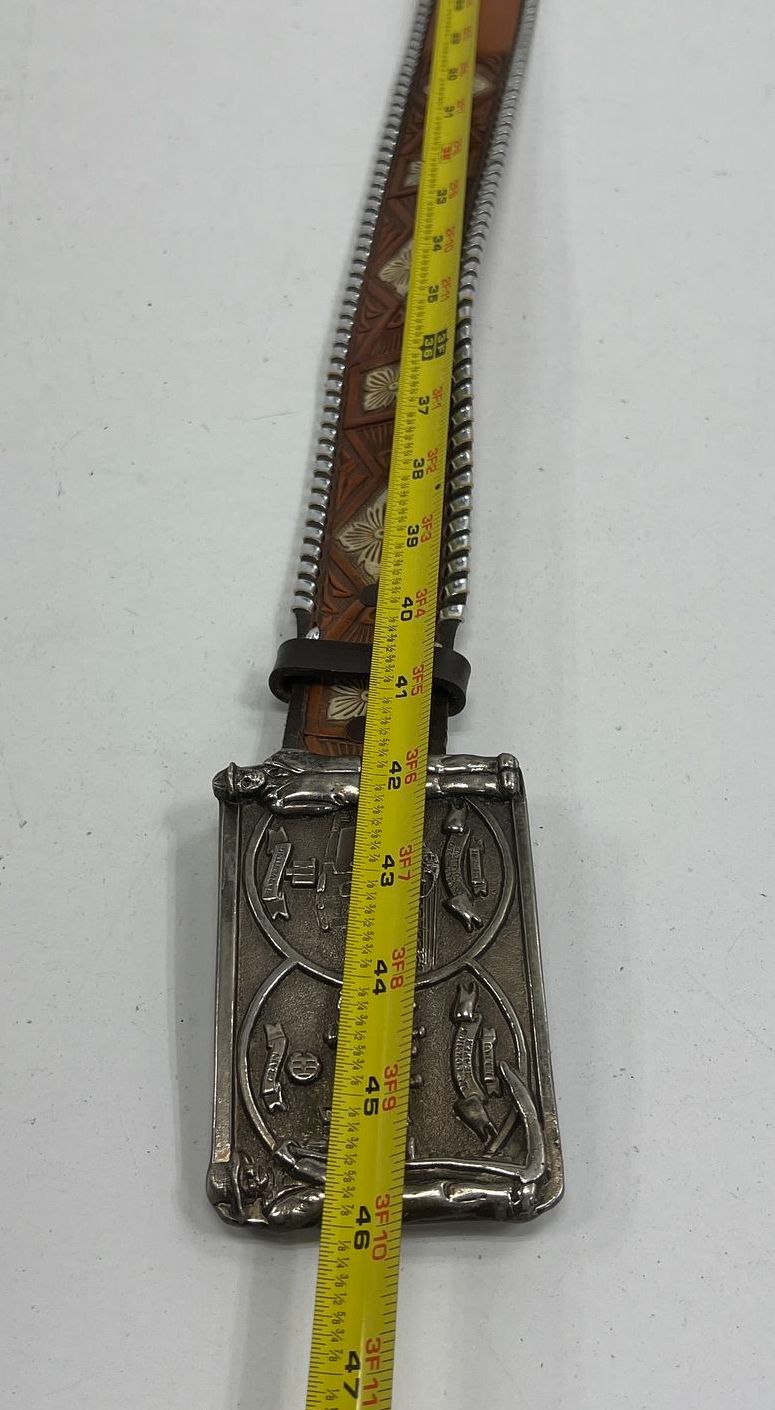 Vintage 80s Spec-Cast IH Gutenberg Printing Press Buckle Tooled Leather Belt 38