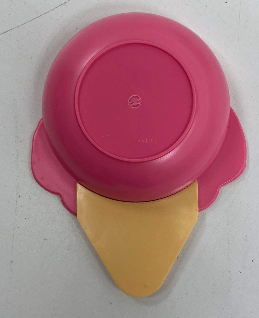 Vintage 1986 Itemakers Ice Cream Cone Bowl Set of 4 Retro 80s Kitchen Taiwan