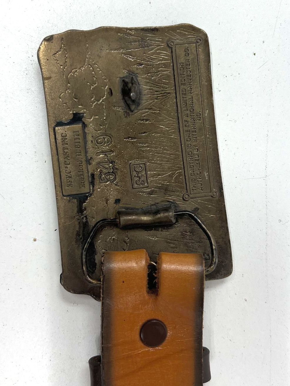 Vintage 80s Spec-Cast IH Gutenberg Printing Press Buckle Tooled Leather Belt 38