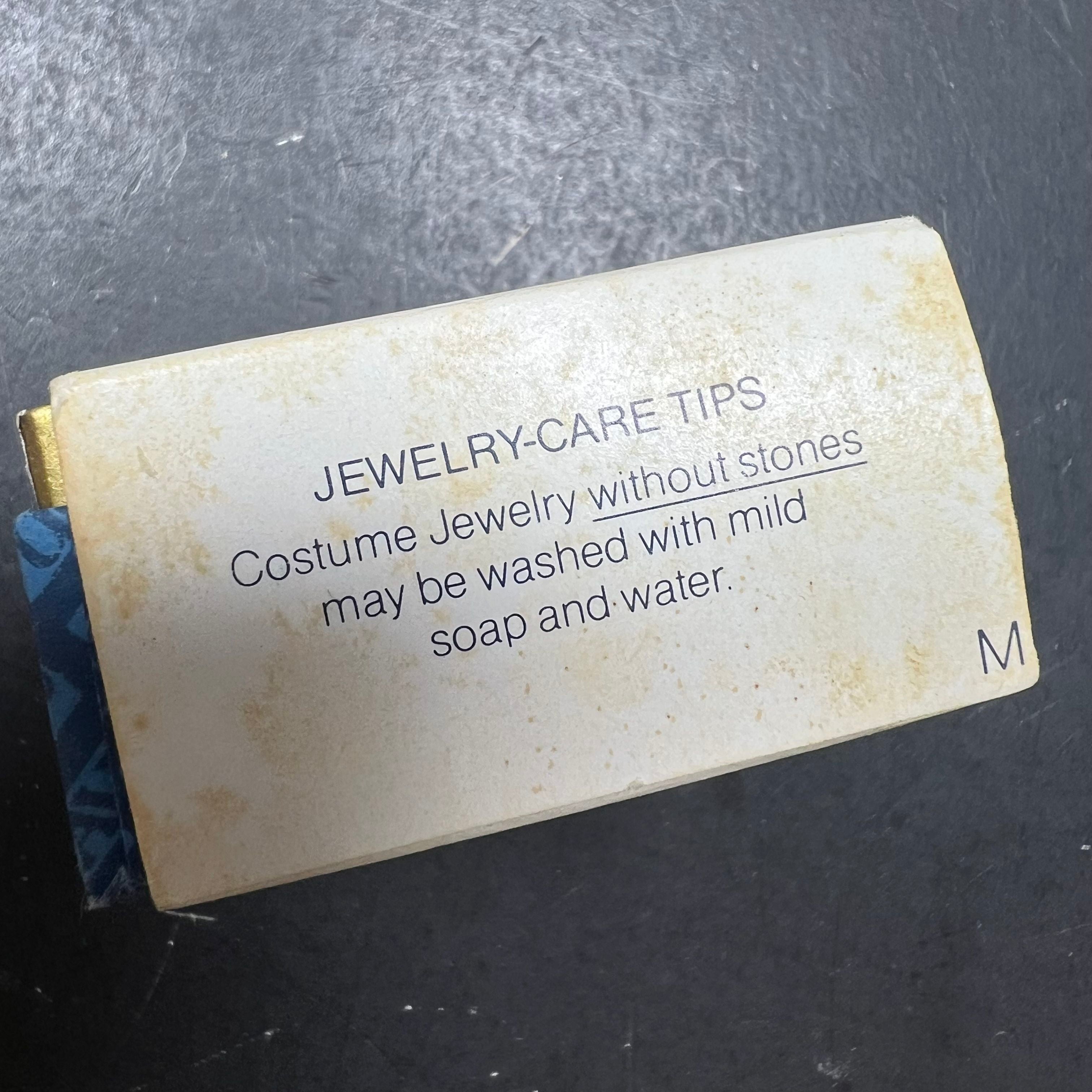 Vintage Avon French Filigree Ring Gold Tone NIB Size Medium 7