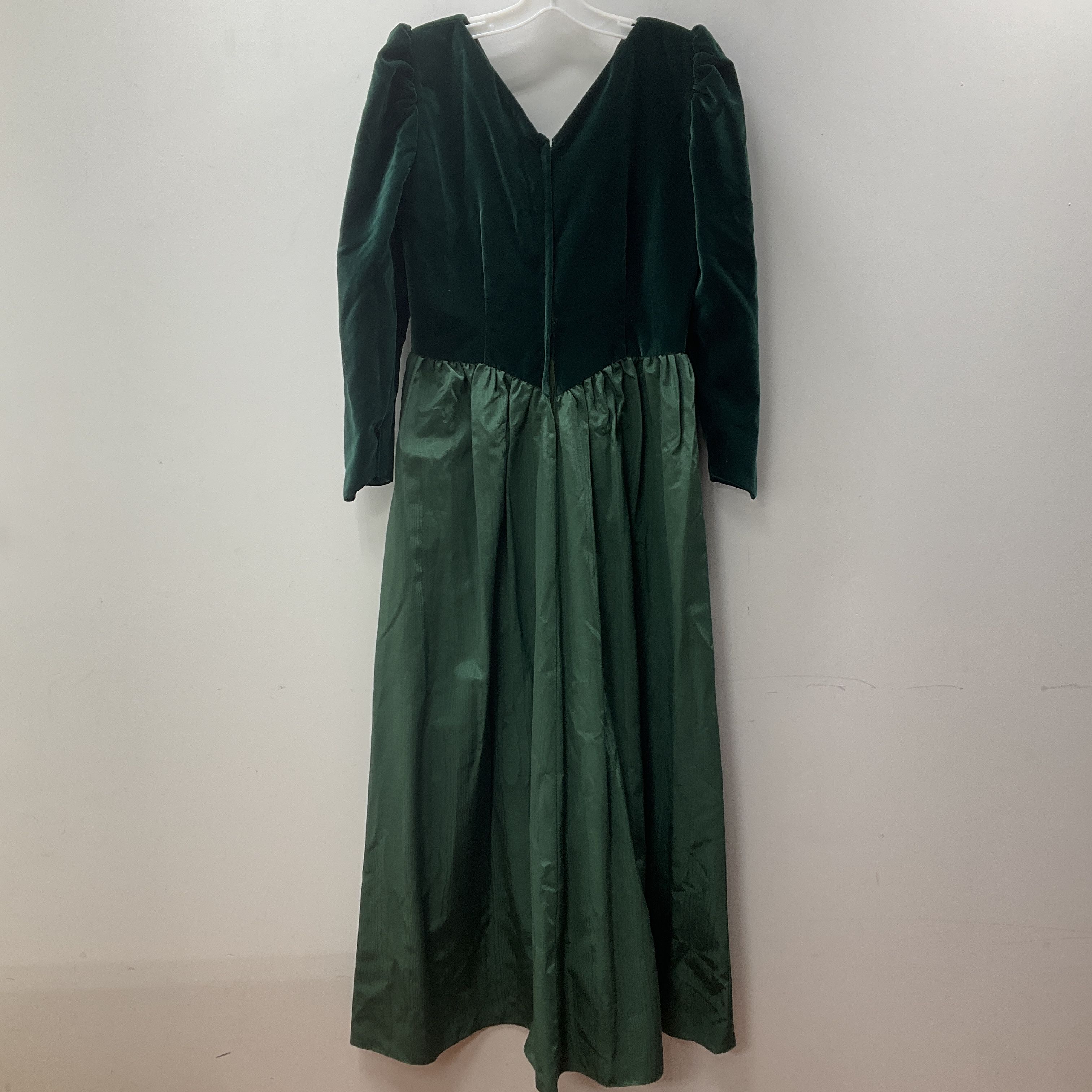 Vintage Handmade Green Velvet & Moire Full Length Holiday Party Dress Size M/L