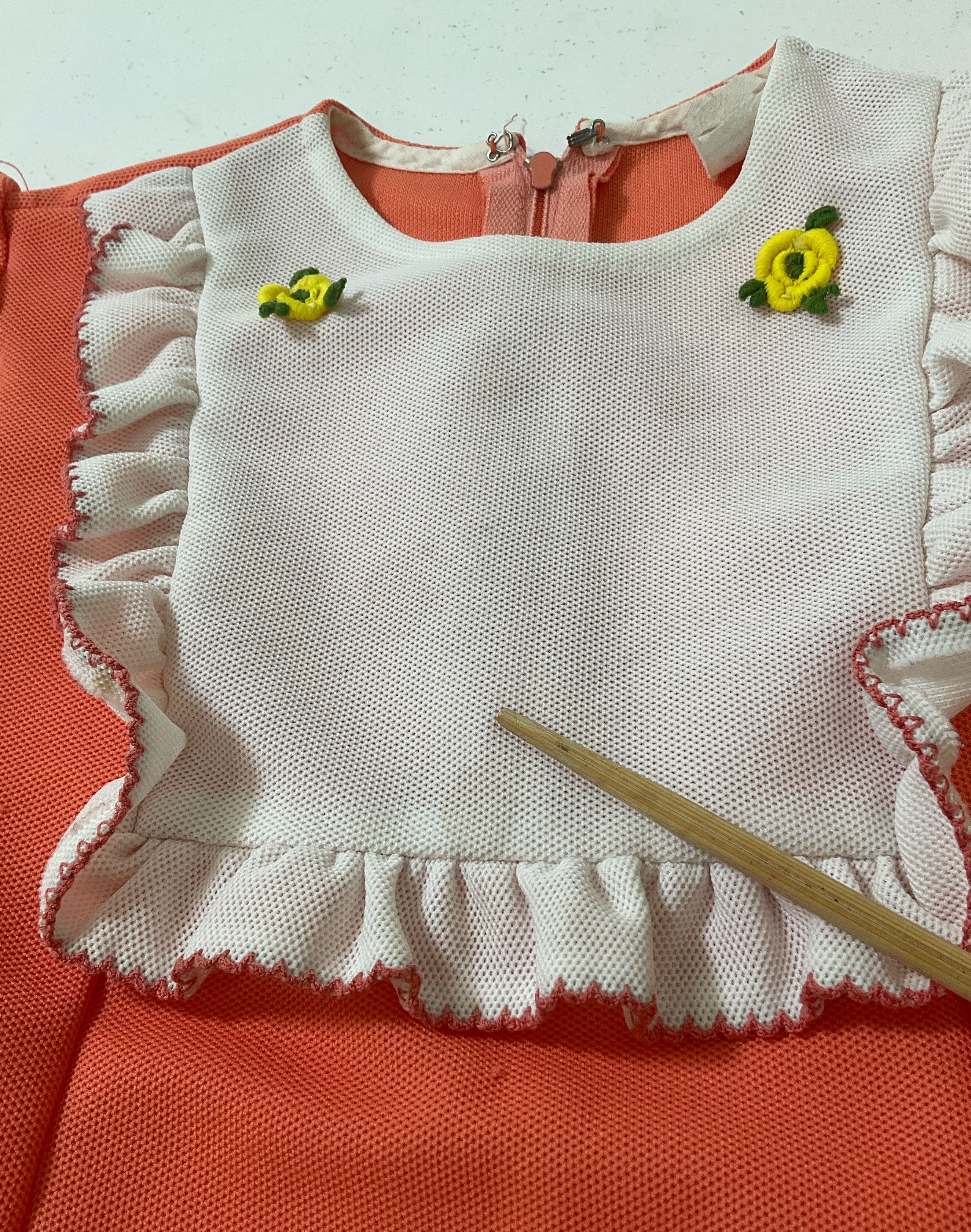 Vintage Girl's Orange Puff Sleeve Polyester Dress White Ruffle Trim Sz 28 Chest