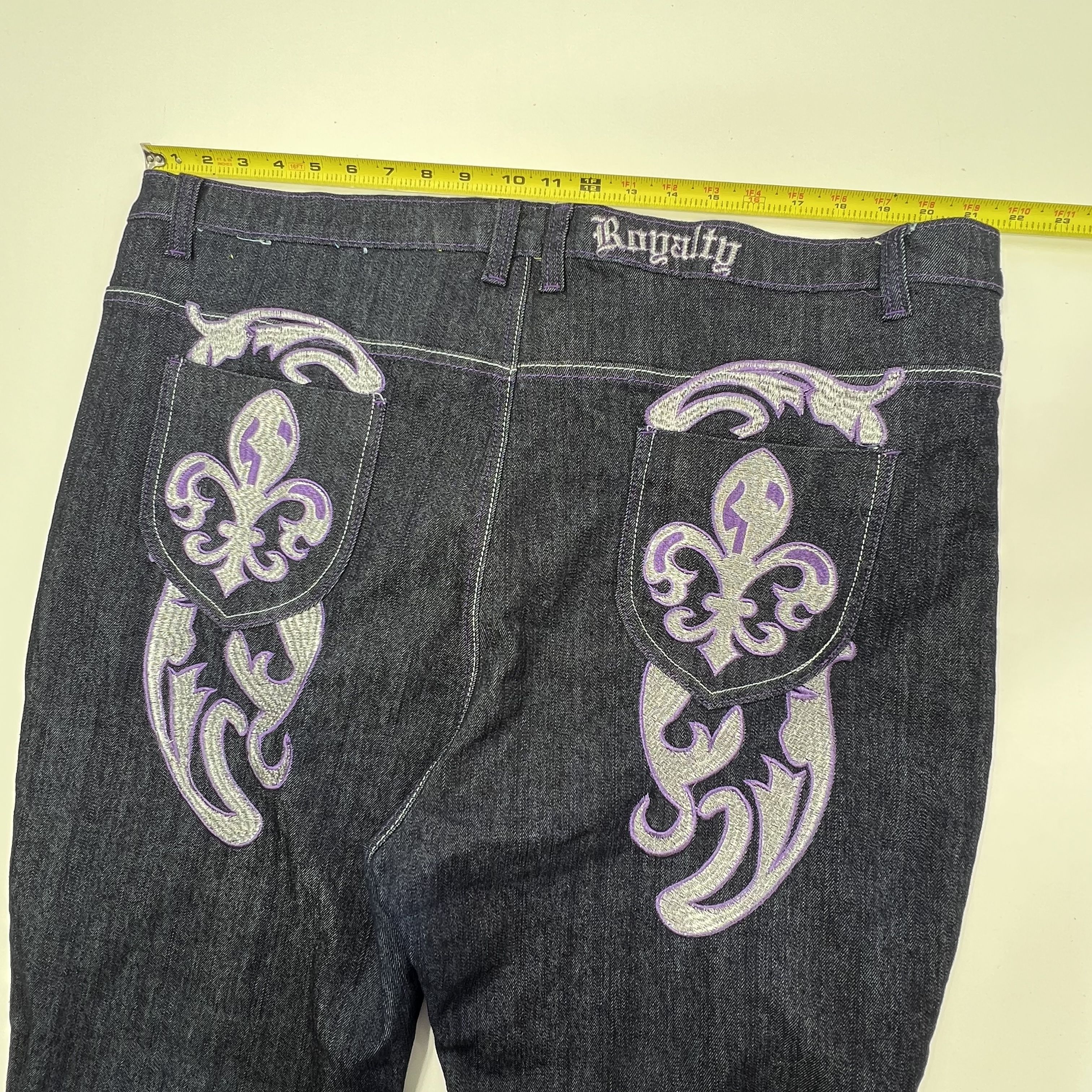 Vintage Y2K Old Skool Royalty Jeans Embroidered Fleur de Lis Womens Plus 24