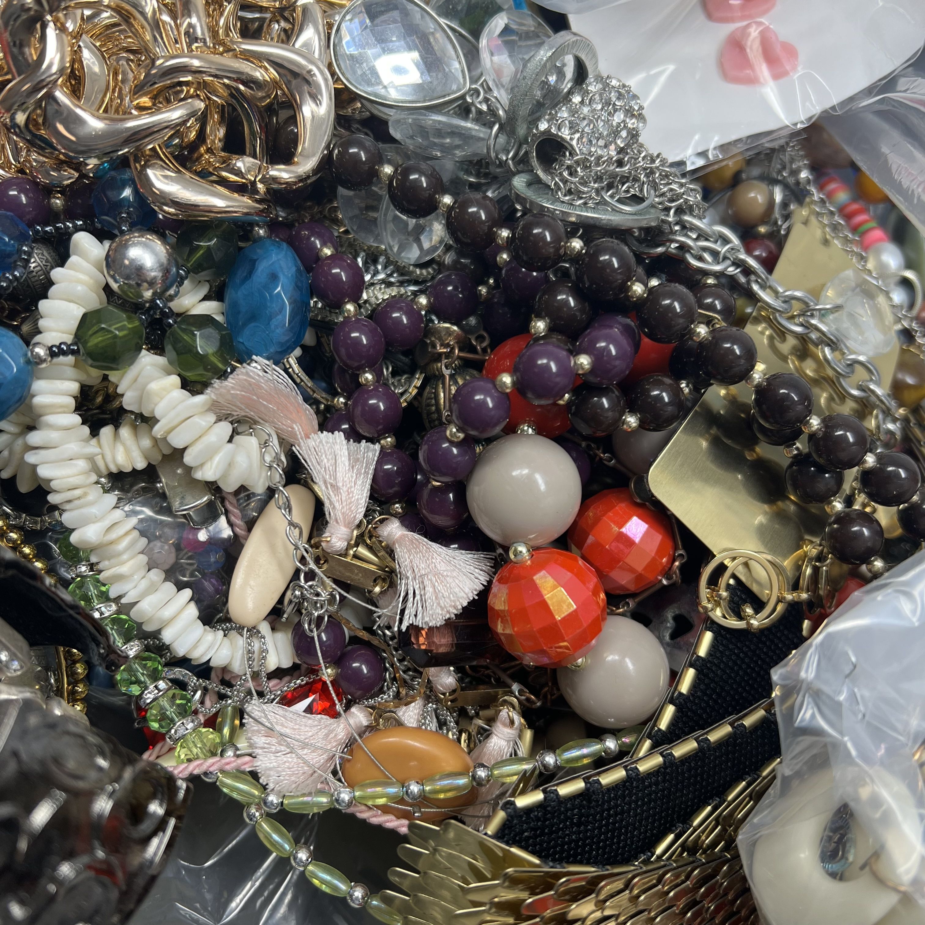 5LB Wearable Costume Jewelry Mixed Items