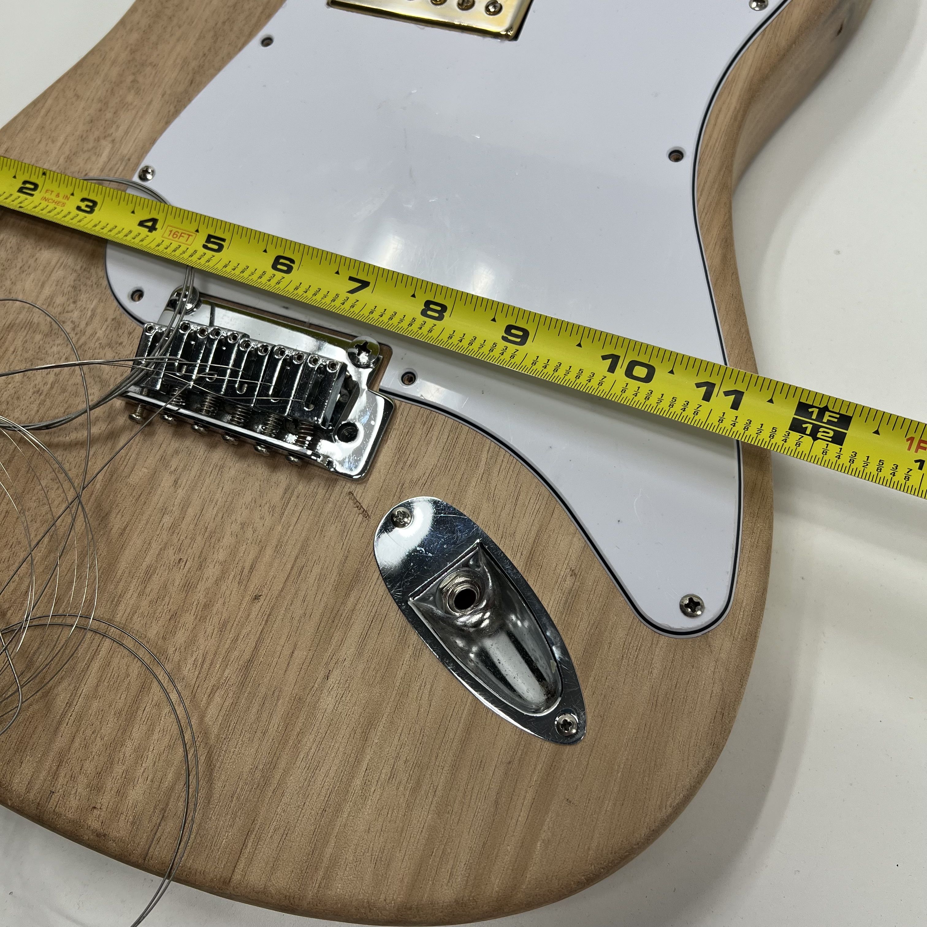 Squier Wood Electric Guitar *Needs Work*