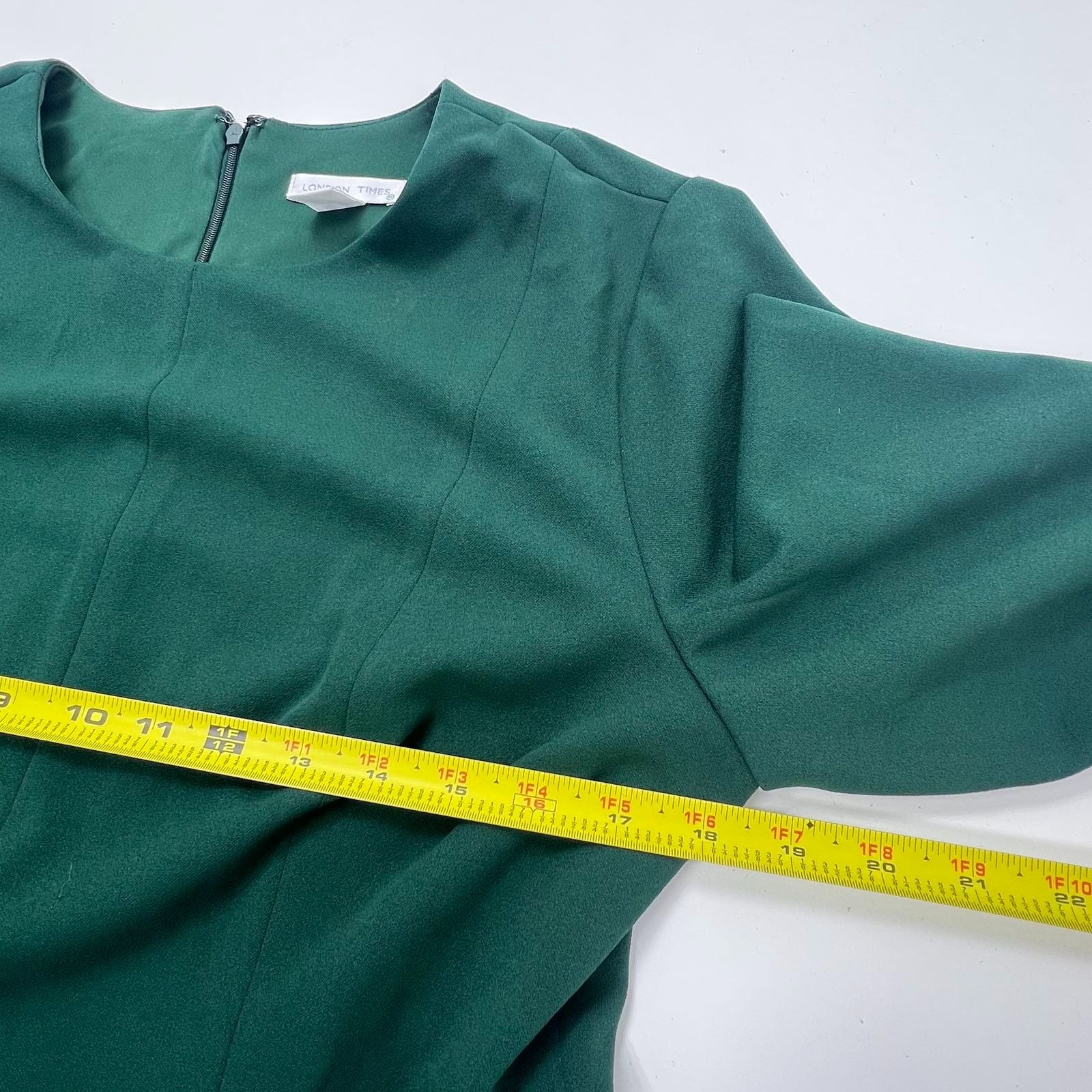 NWT London Times Emerald Green Fit & Flare Knee Length Dress Women's 12