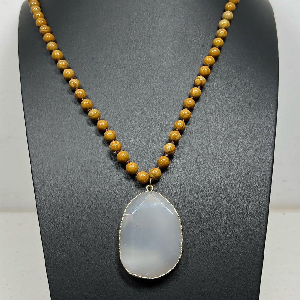 Brown Stone Bead Quartz Crystal Pendant Necklace