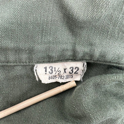 Vintage 60s US Army OG-107 Olive Green Cotton Sateen Fatigue Shirt Men's Small