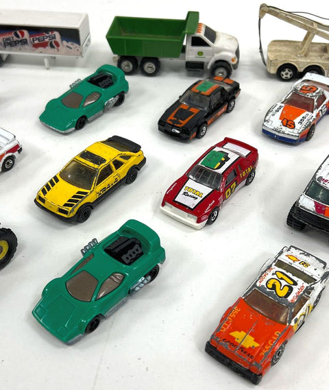 Vintage 80s 90s Lot Diecast Toy Cars Matchbox Hot Wheels Batmobile Bugs Bunny