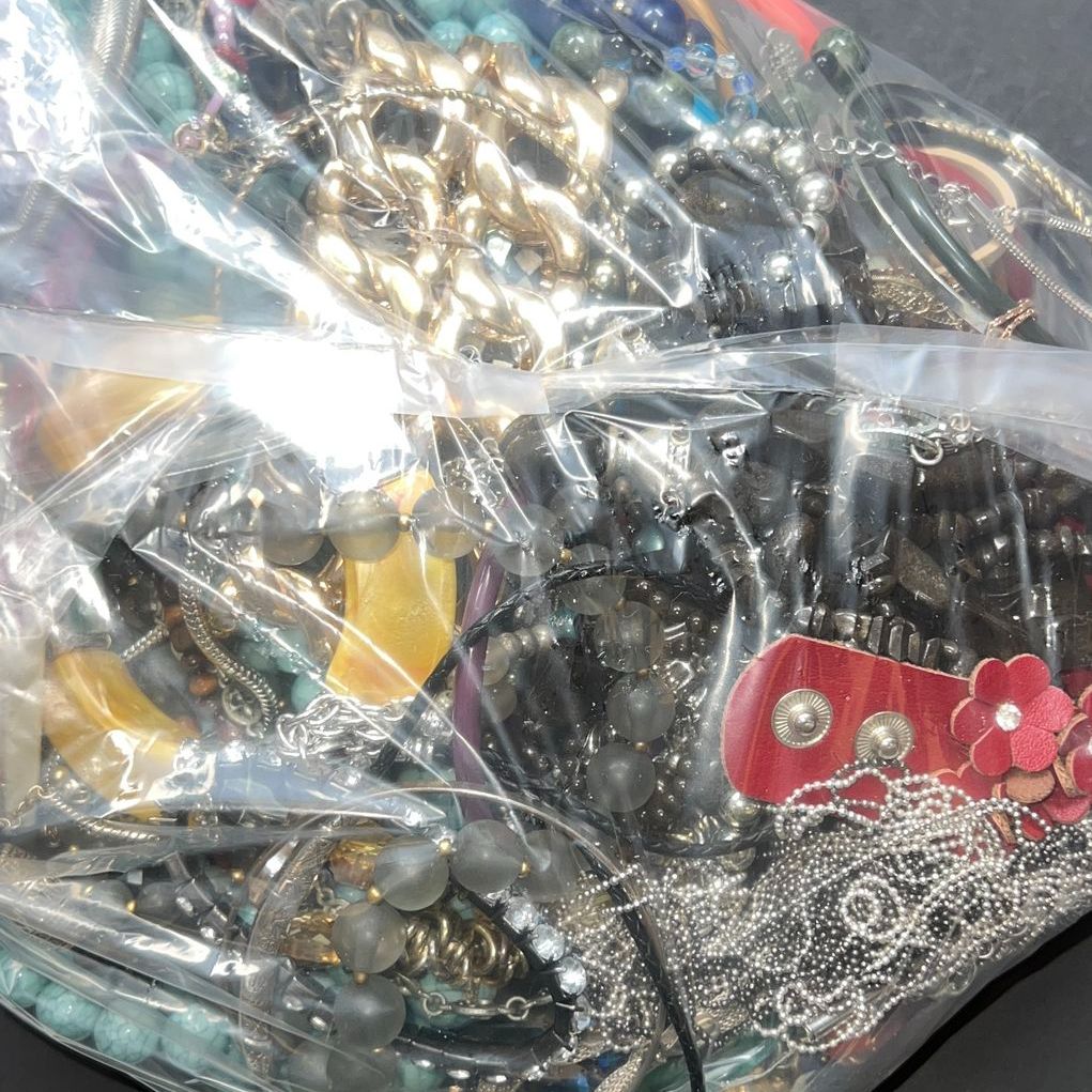 5 Lbs Costume Jewelry Grab bag