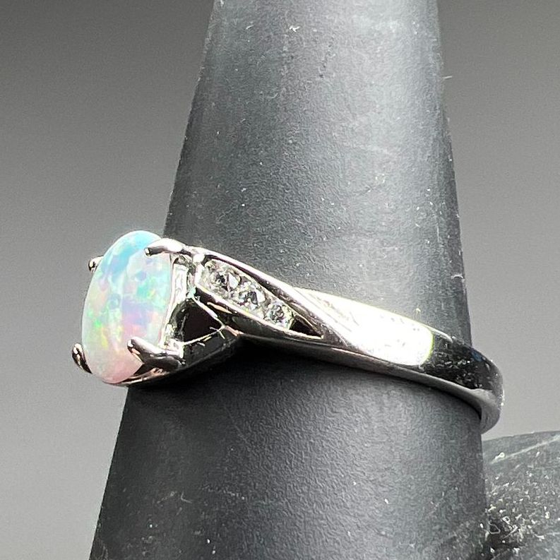 925 Sterling Silver Opal & Rhinestone Ring 2.69g Size 10