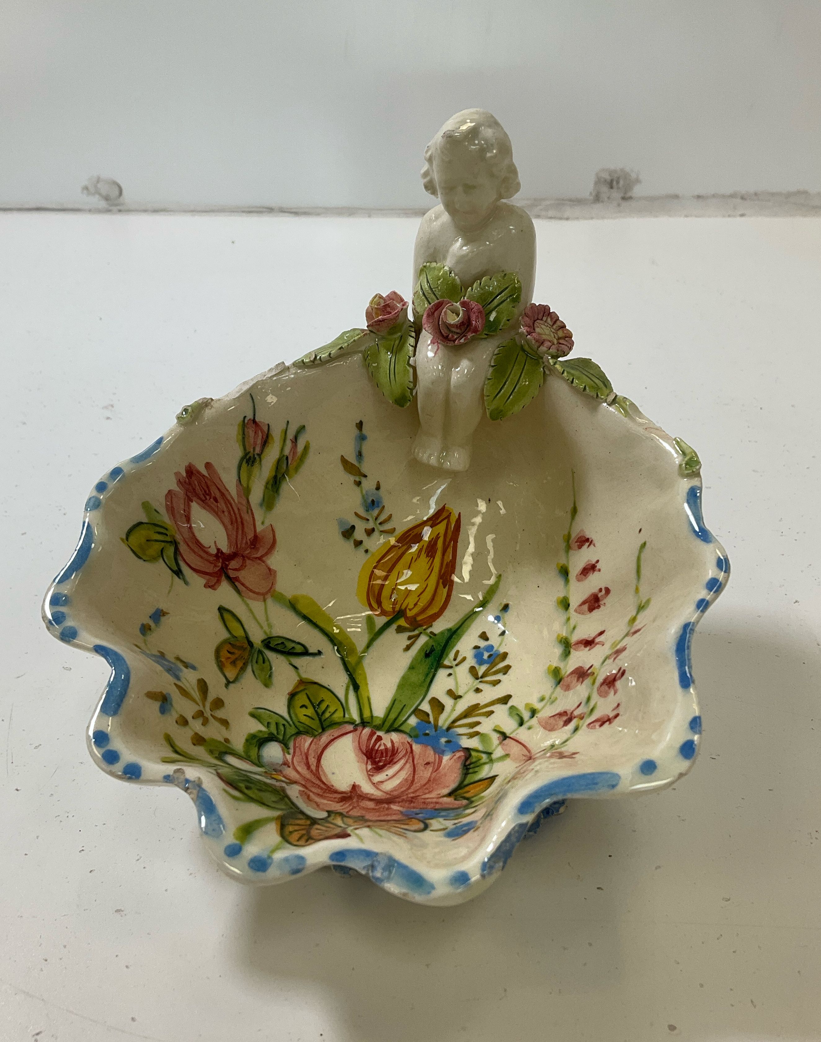 Majolica Capodimonte Style Nove Rose Cherub Dish Italian Renaissance Revival Vtg