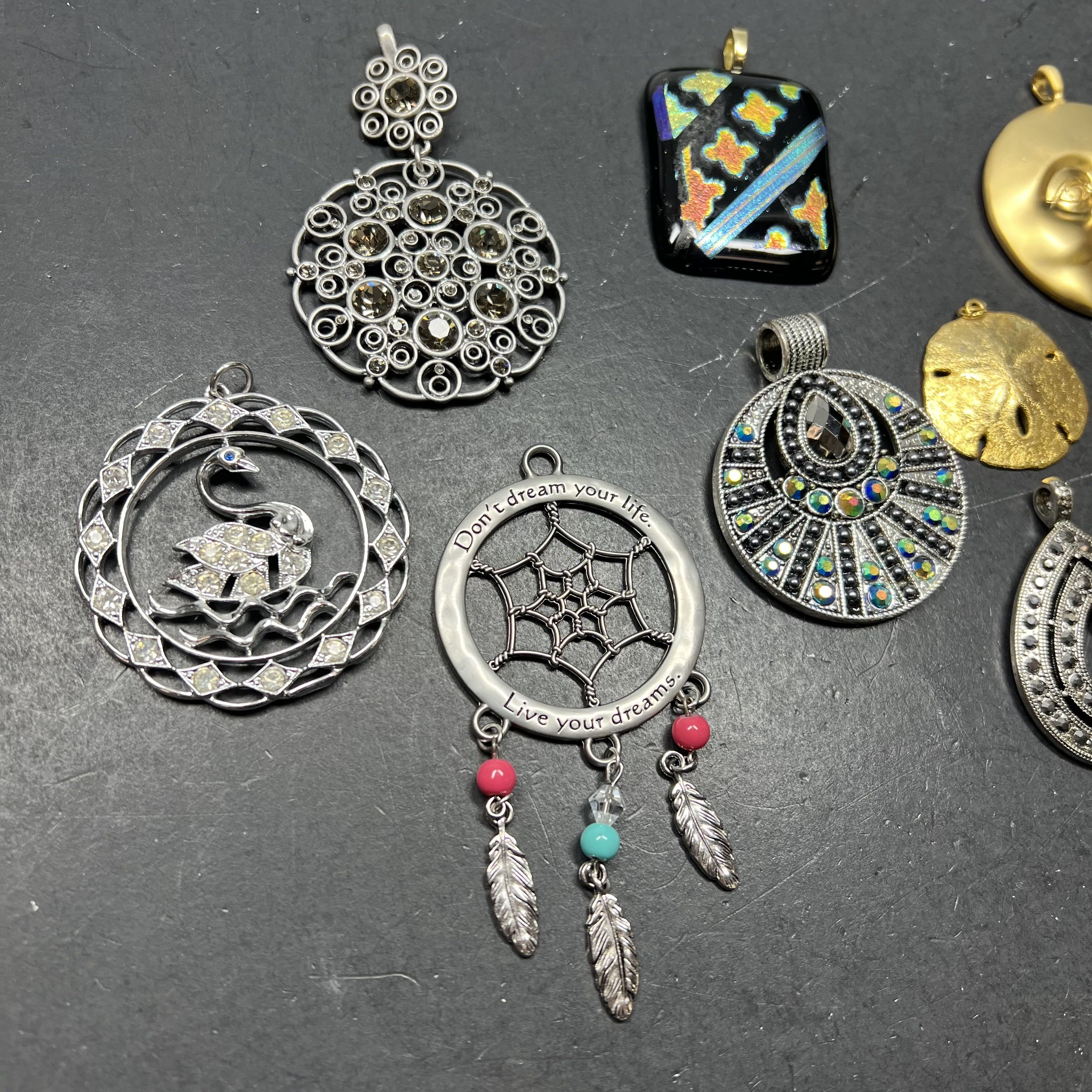 Assorted Pendants Round Silver Gold Tones