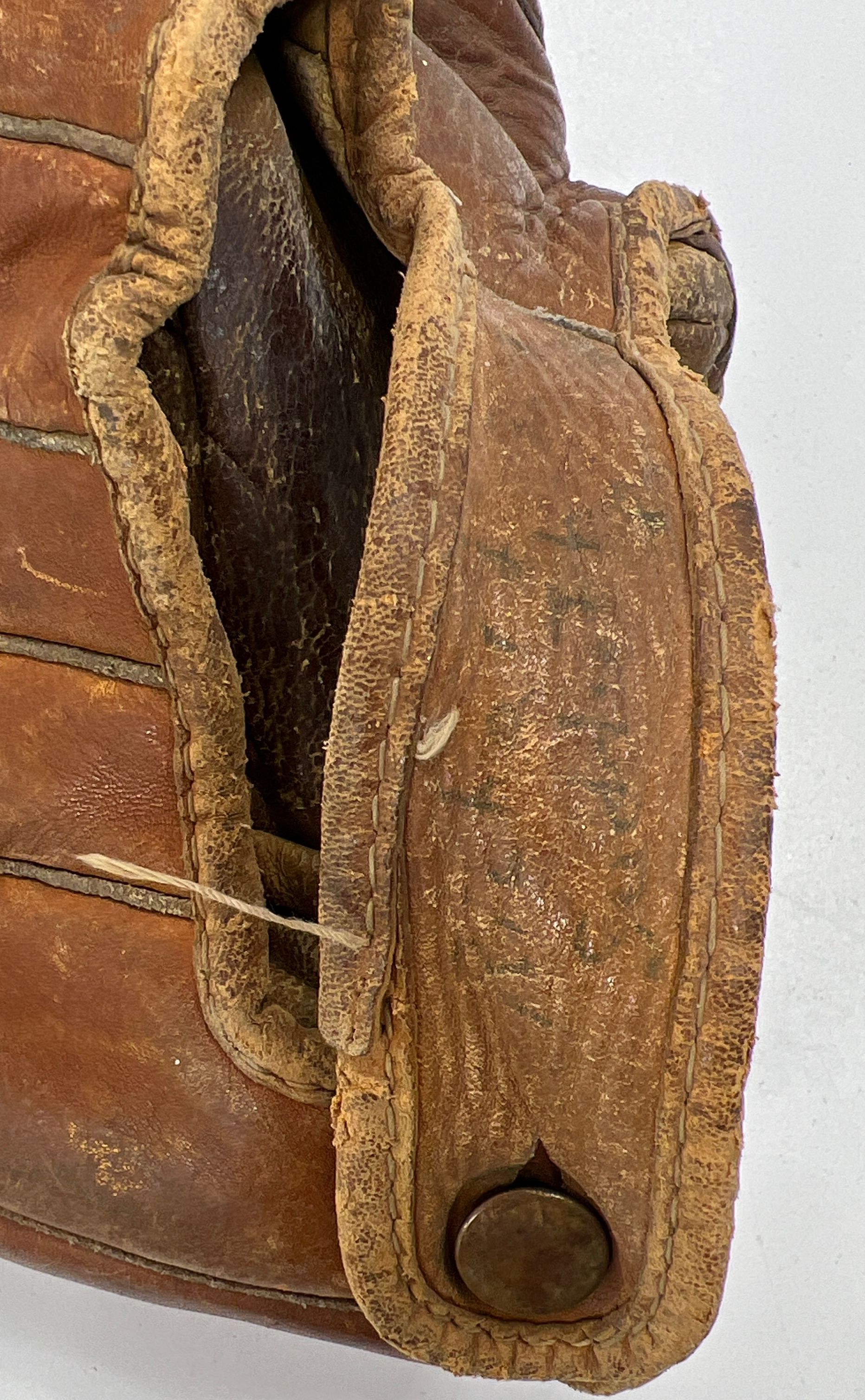Collectible Vintage JC Higgins 1621 Leather Baseball Catcher Glove Mitt w/Button