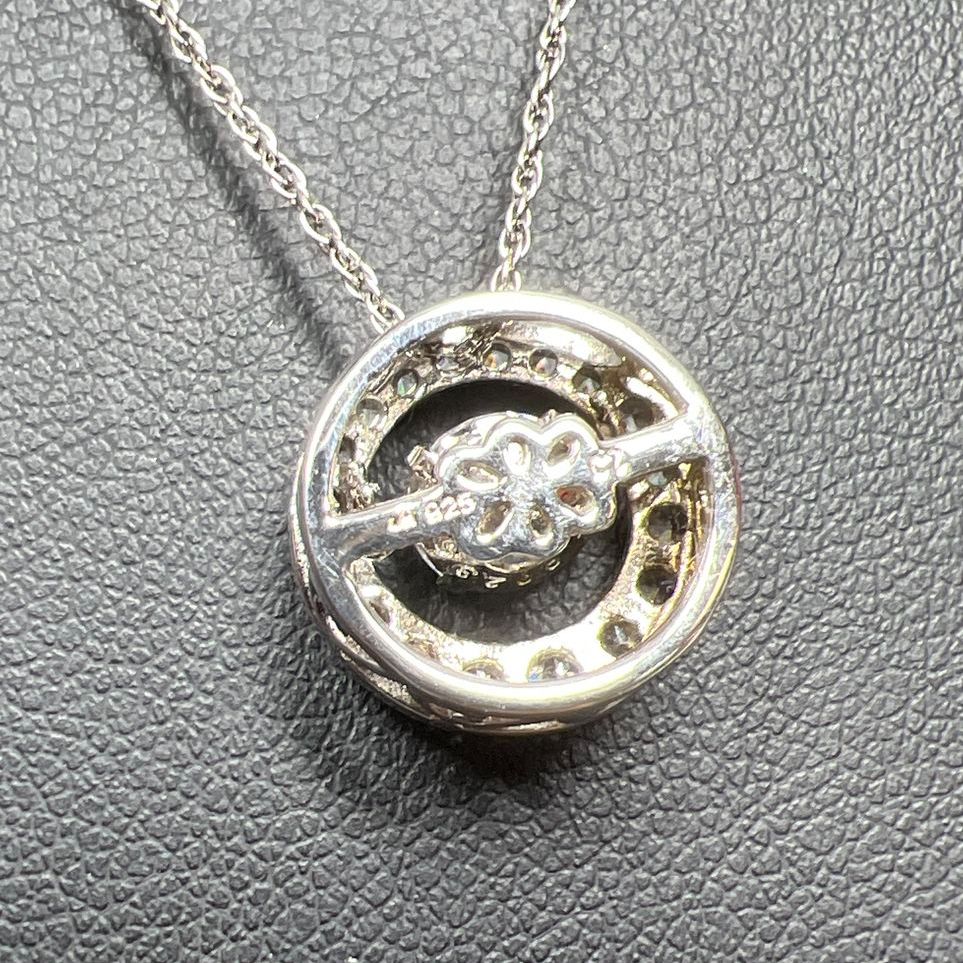 925 Sterling Silver Circle Rhinestone Pendant Necklace 3.2g