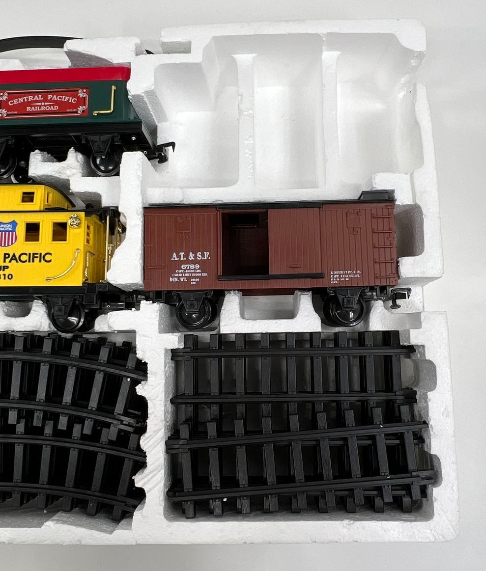 Collectible IOB Ez-Tec Radio Control Coastal Express Train Set #36911 UNTESTED
