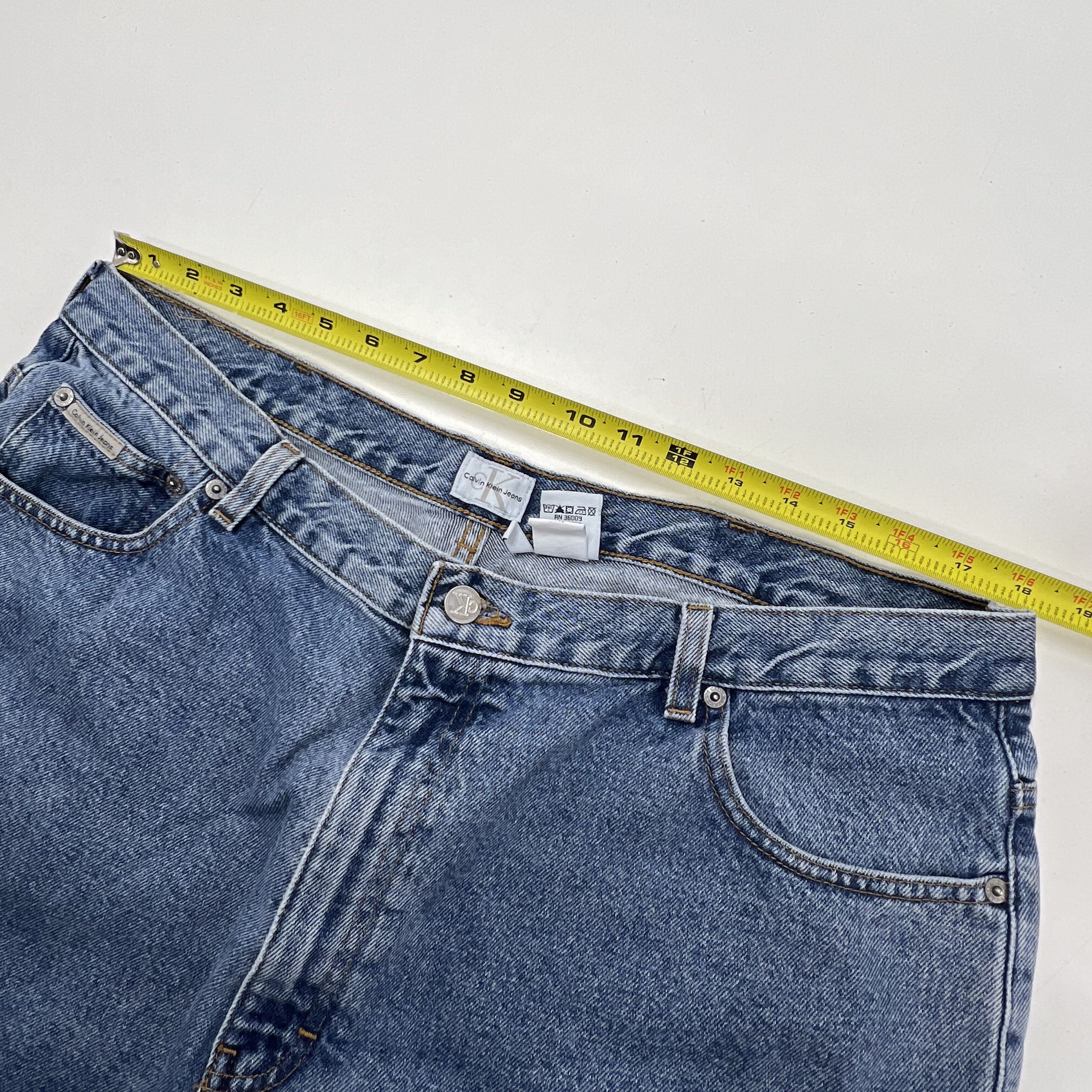 Vintage 90s Calvin Klein Jeans Blue Denim Easy Fit Straight Leg Men's Size 40x32
