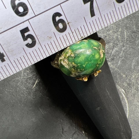 14K Yellow Gold Branches Setting Green Stone Ring Size 10 5.58g