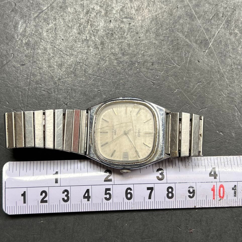 Timex Automatic 1983 E Line Watch Ticking *Cracked Scuffed Crystal