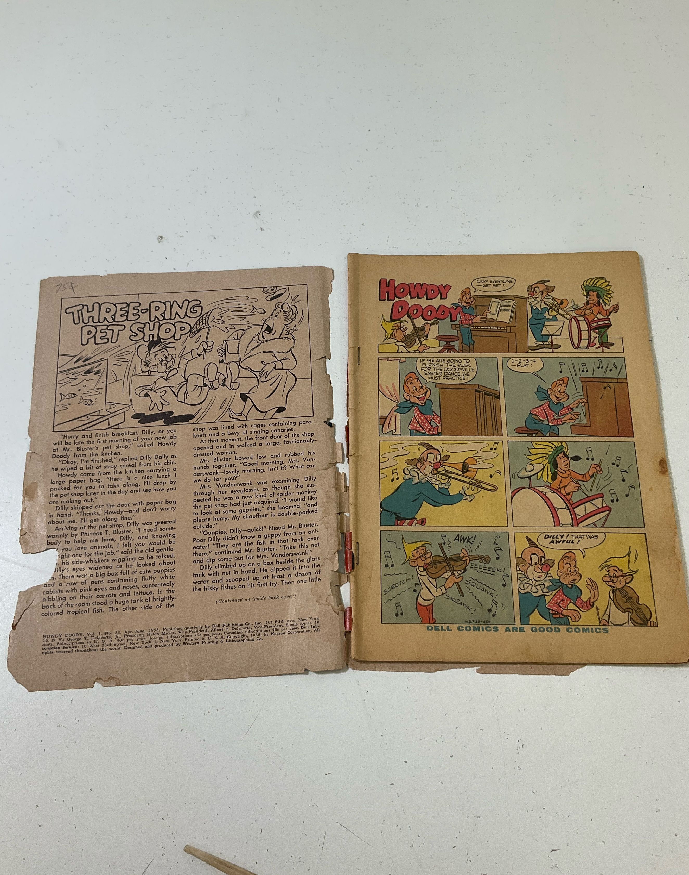 Vintage Plush Applause Howdy Doody Doll & 1950s Dell Comic