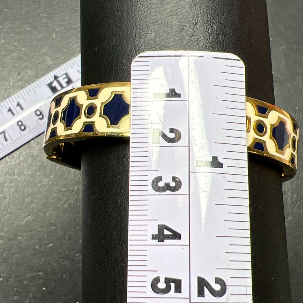 Spartina 449 Daufuskie Island SC Blue White Enamel Hinged Bangle Bracelet