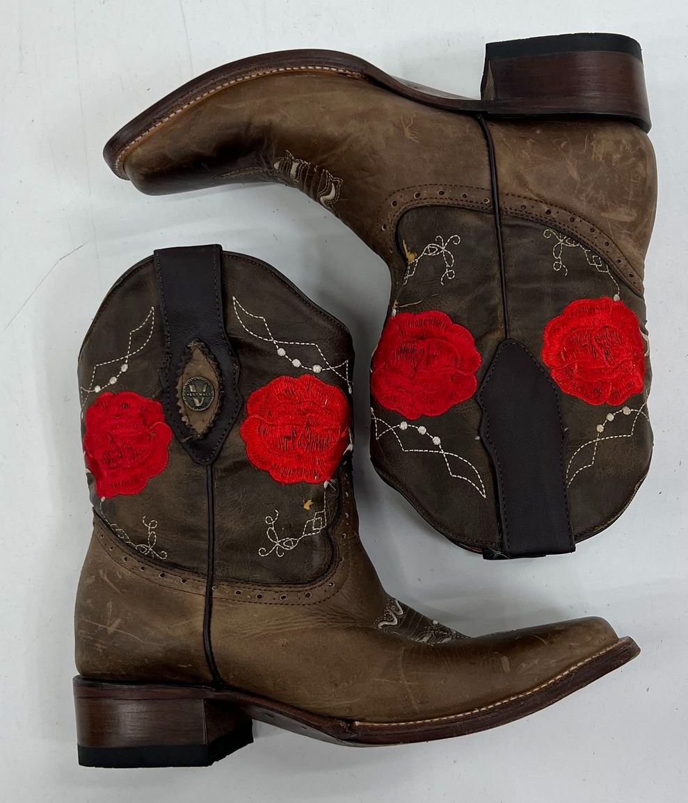 Verthali Women's Brown Floral Embroidered Faux Leather Cowboy Boots Size 9.5