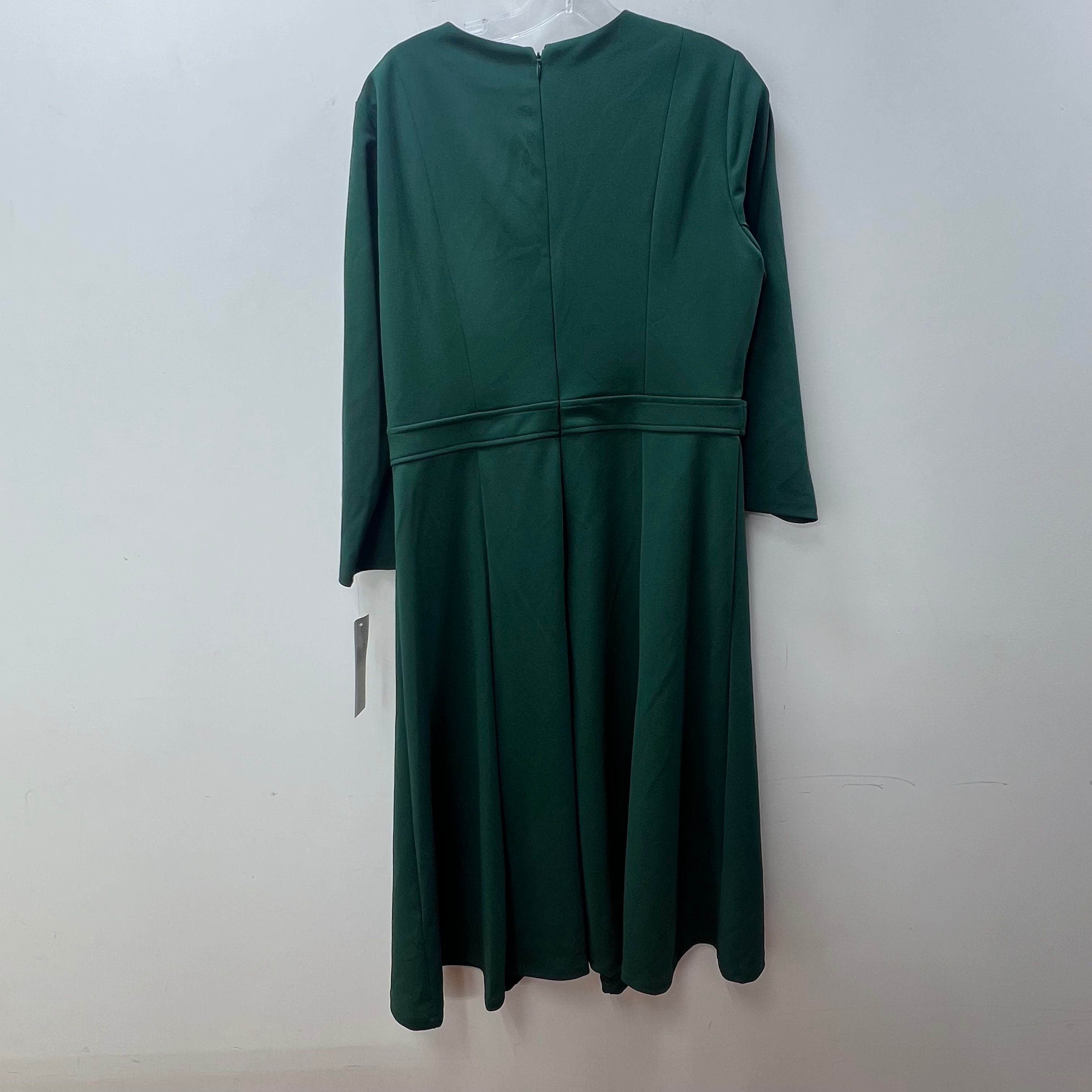 NWT London Times Emerald Green Fit & Flare Knee Length Dress Women's 12