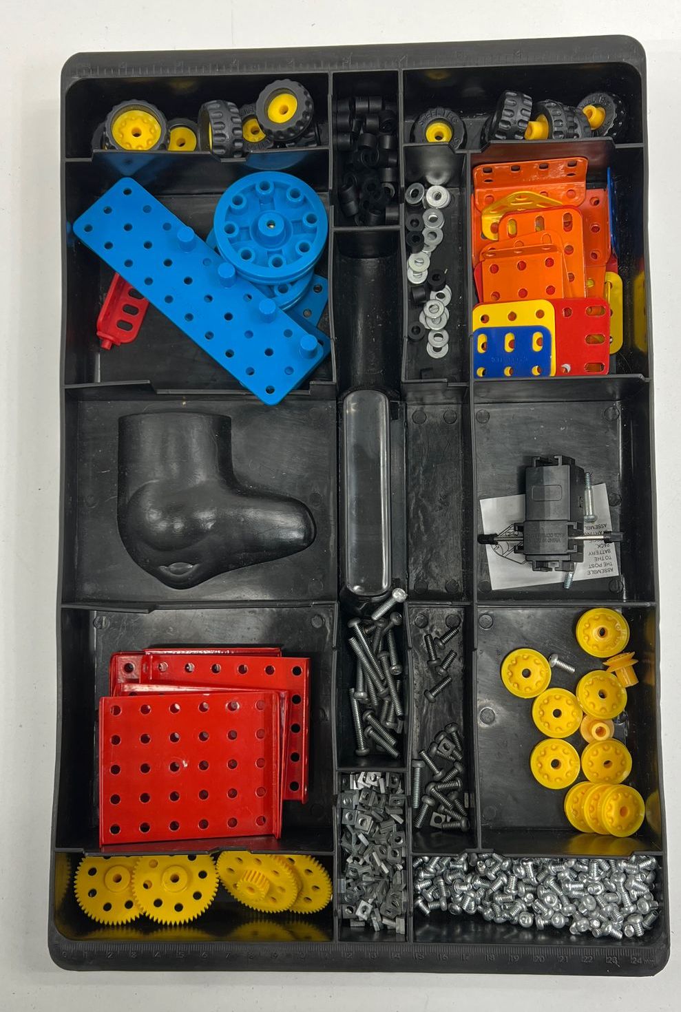 Remco Steel Tec Construction Kit In Orange Plastic Case C1993 & Small Black Case