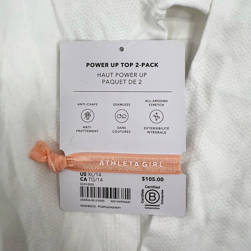 NWT Girl's Juniors Athleta Girl White Long Sleeve Active Wear Top - Size XL