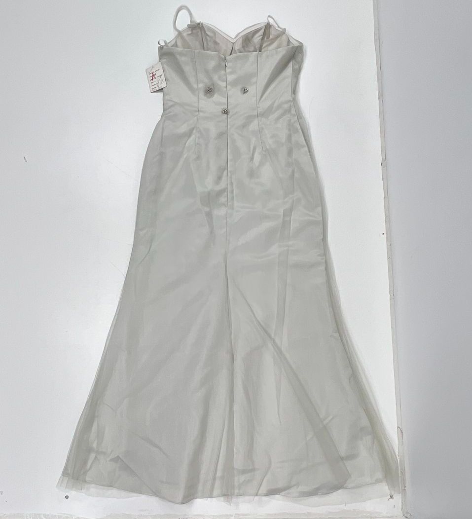 NWT VTG Women's Impressions Bridal Light Grey Polyester Formal Dress - Size 12