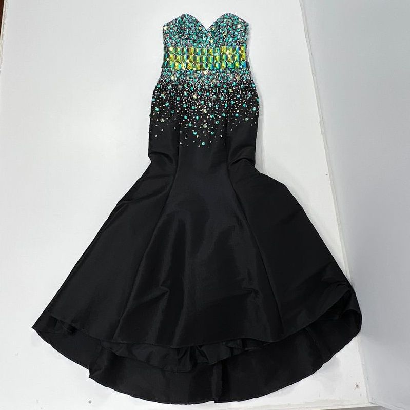 Women's Night Moves Black Sequin Rhinestone Mermaid Sweetheart Prom Dress Size 4