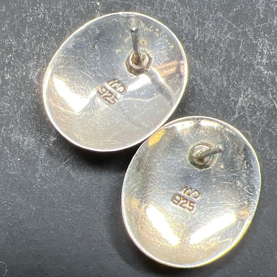 925 Sterling Silver Oval Mother Of Pearl Earrings
