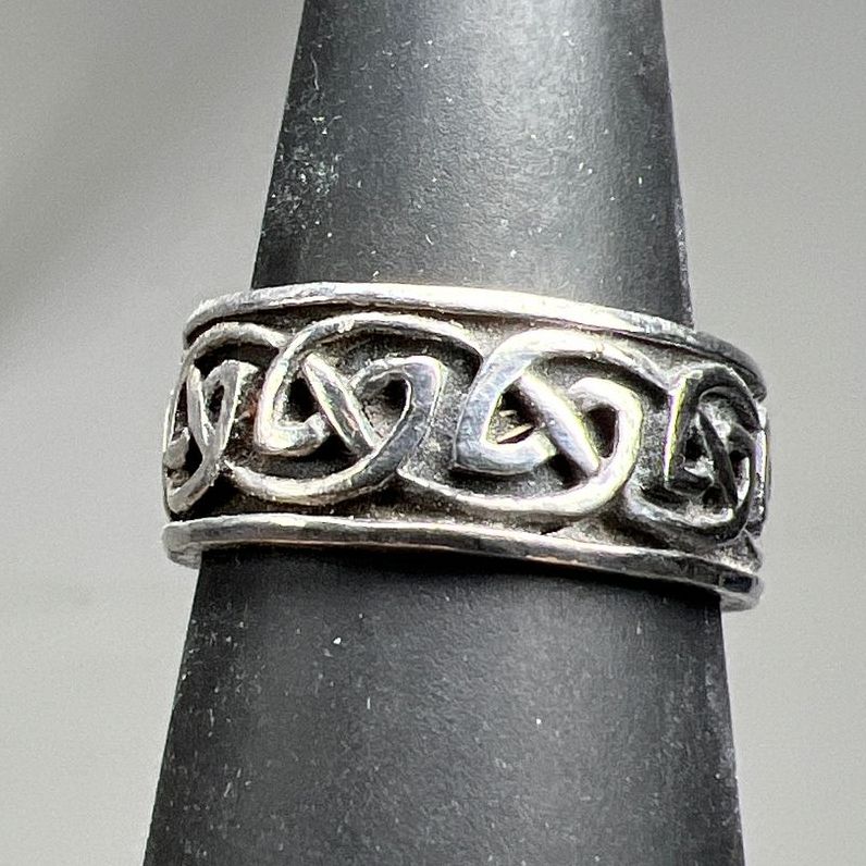 Sterling Silver Celtic Knot Ring Size 6.5 5.23g
