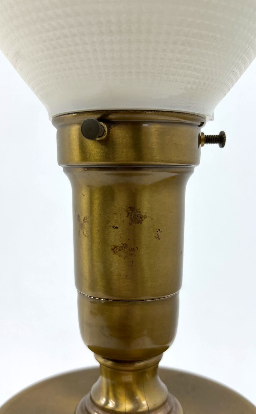 Vintage Brass Spindle Table Lamp Ribbed White Glass Shade 22" Tested Working