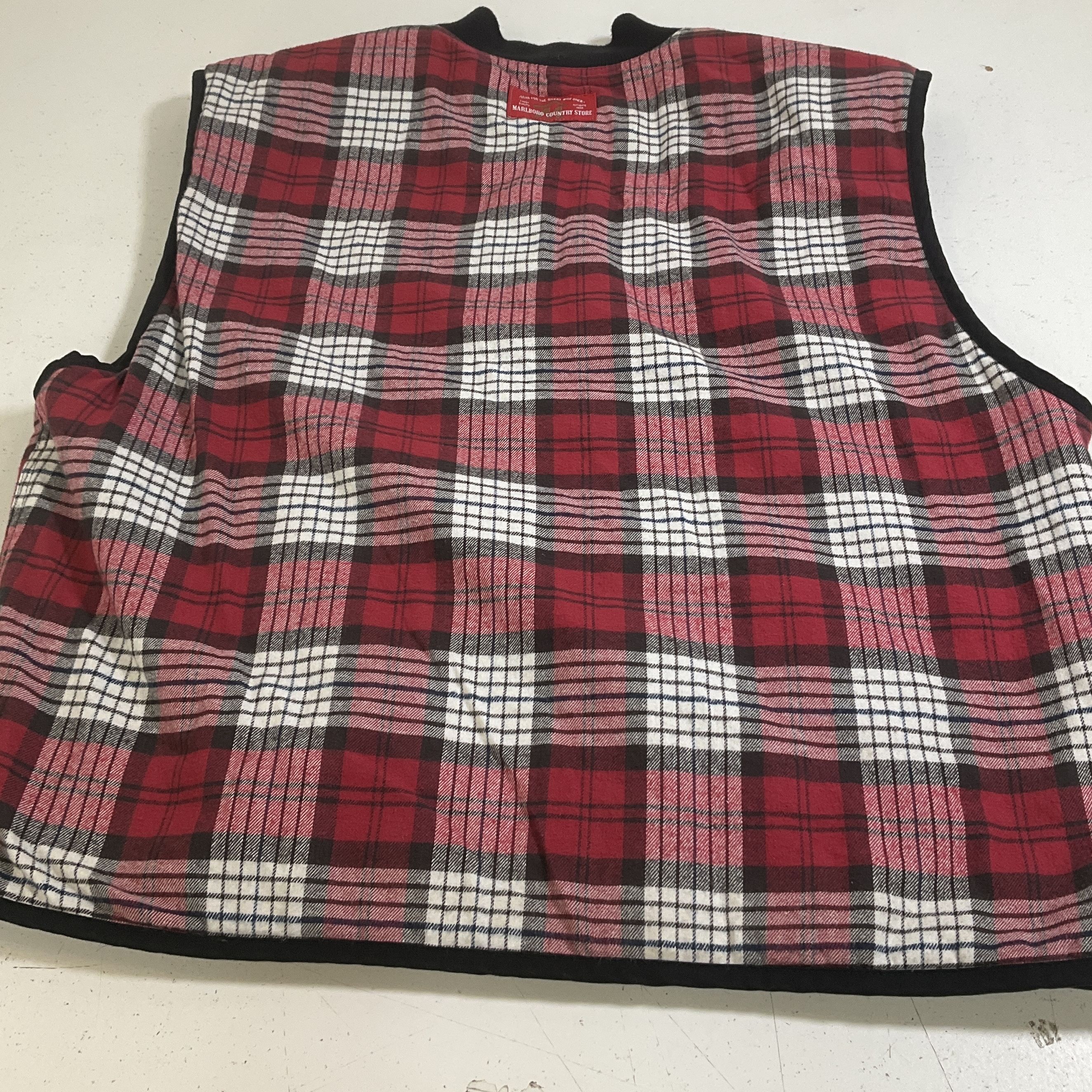 Vintage 90s Marlboro Country Store Reversible Plaid Flannel Quilted Vest Mens L