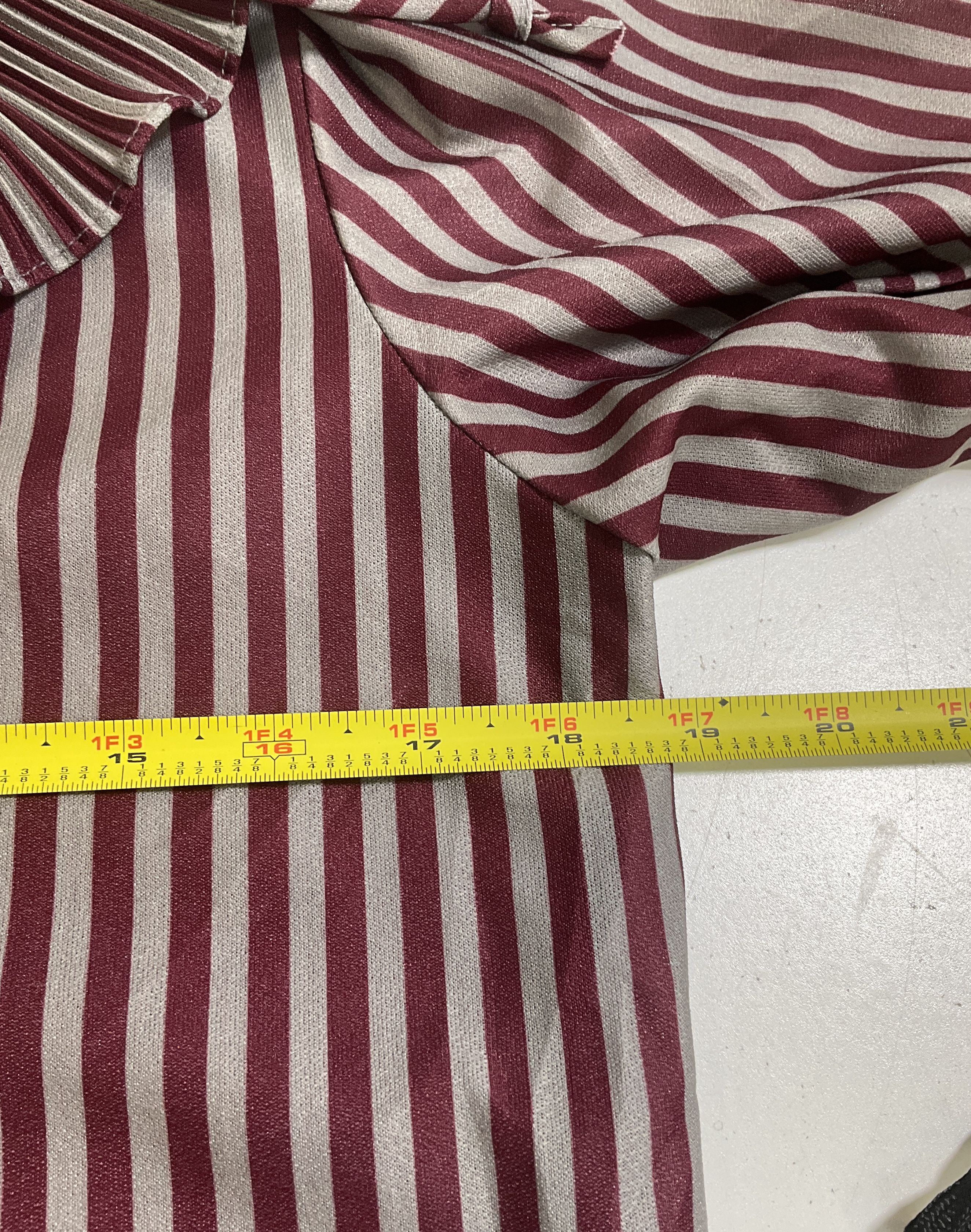 Vintage 70s Grissom Lane Burgundy Stripe Pleated Ruffle Collar Dress Womens