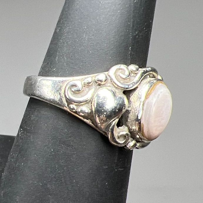 925 Sterling Silver Shell Ring Size 6 4.9g