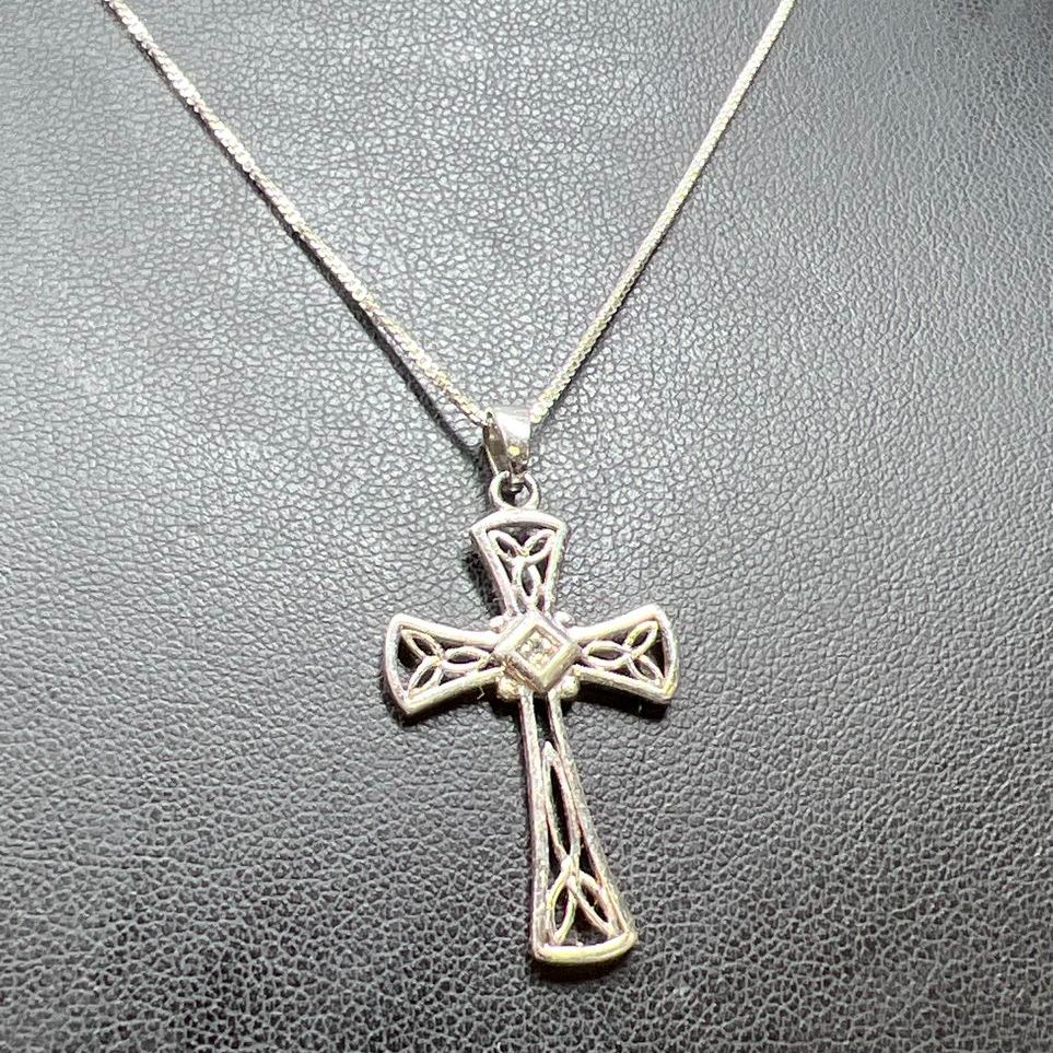 Sterling Silver Gemstone Cross Pendant Necklace 3.78g